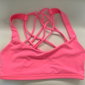 Lululemon sports bra size 4